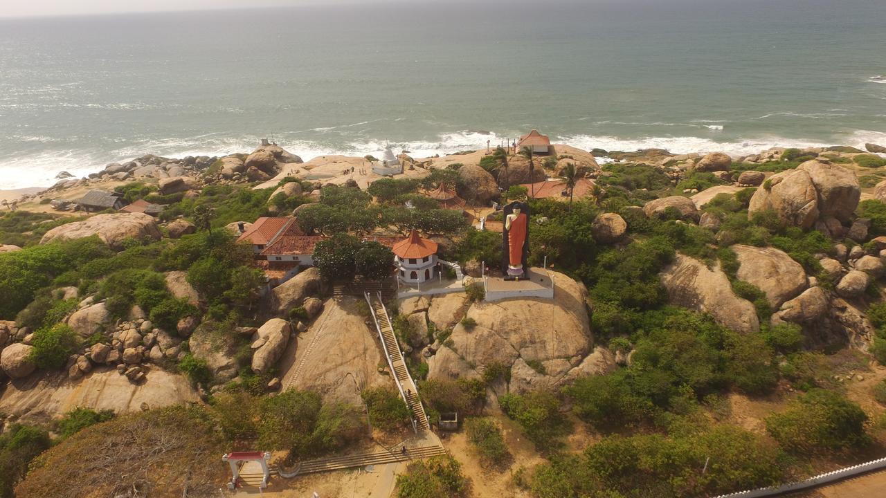 The Beach Camp Yala Hotel Kirinda  Buitenkant foto