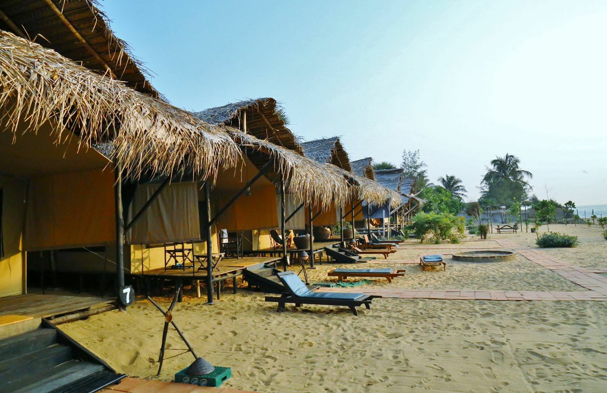 The Beach Camp Yala Hotel Kirinda  Buitenkant foto